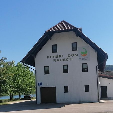 Ribiski Dom Radece Екстериор снимка